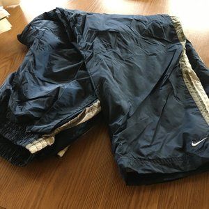XXL Nike workout pants zip at sides